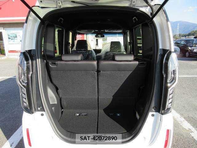 Honda N BOX CUSTOM 2023-08 203069-10