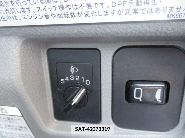Mitsubishi CANTER 2016-09 348935-12