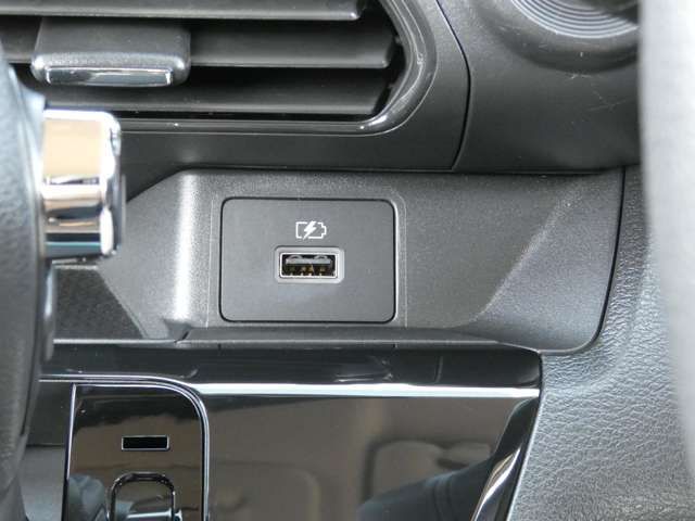 Mitsubishi EK X 2021-11 196731-15