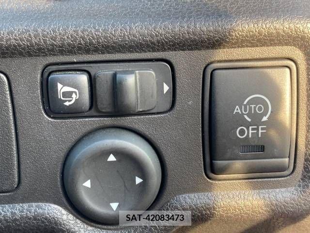 Nissan NOTE 2013-11 280047-7