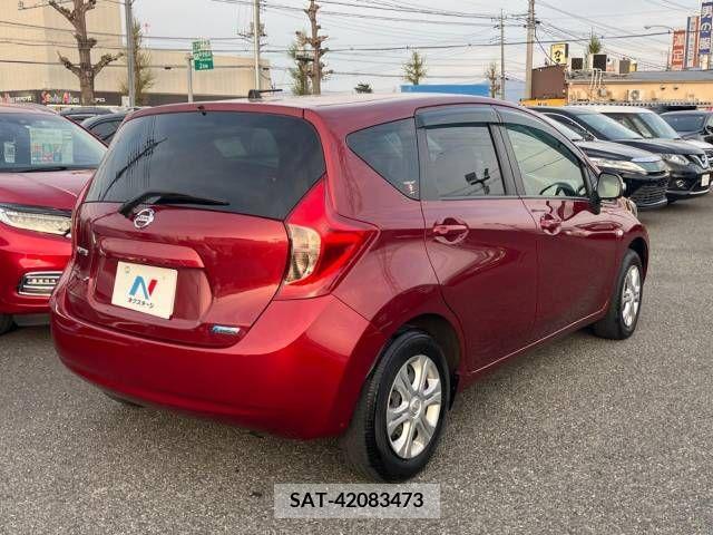 Nissan NOTE 2013-11 280047-17