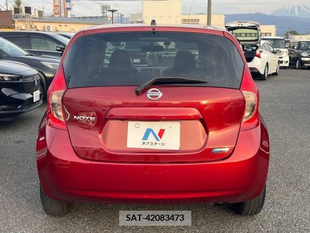 Nissan NOTE 2013-11 280047-15