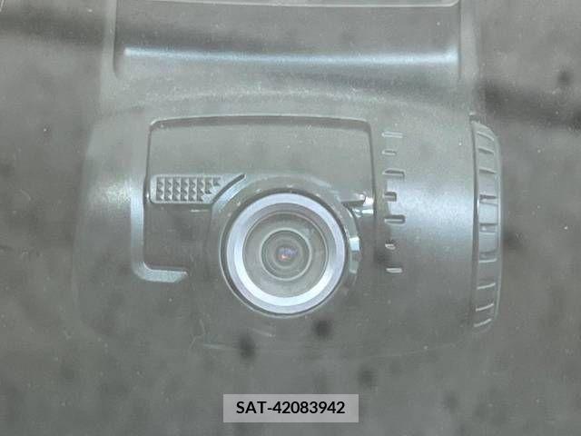 Daihatsu WAKE 2015-09 371066-4