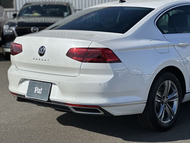 VolksWagen PASSAT 2022-05 187118-25
