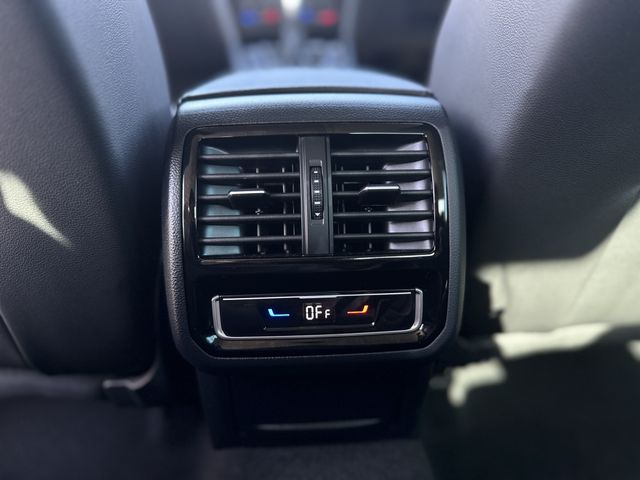 VolksWagen PASSAT 2022-05 187118-18