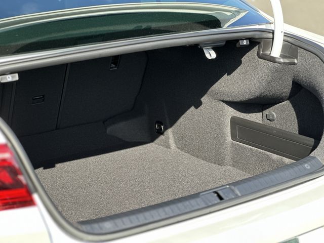 VolksWagen PASSAT 2022-05 187118-20