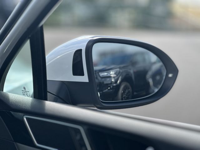 VolksWagen PASSAT 2022-05 187118-22