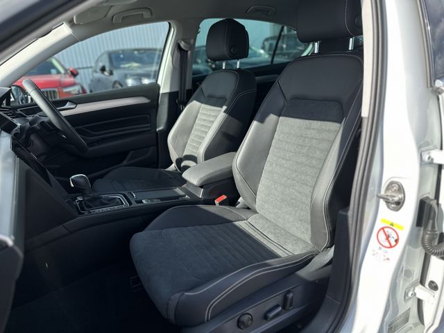 VolksWagen PASSAT 2022-05 187118-19