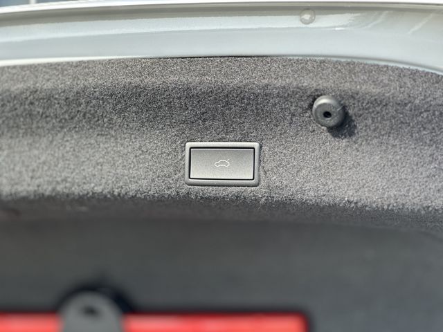 VolksWagen PASSAT 2022-05 187118-21