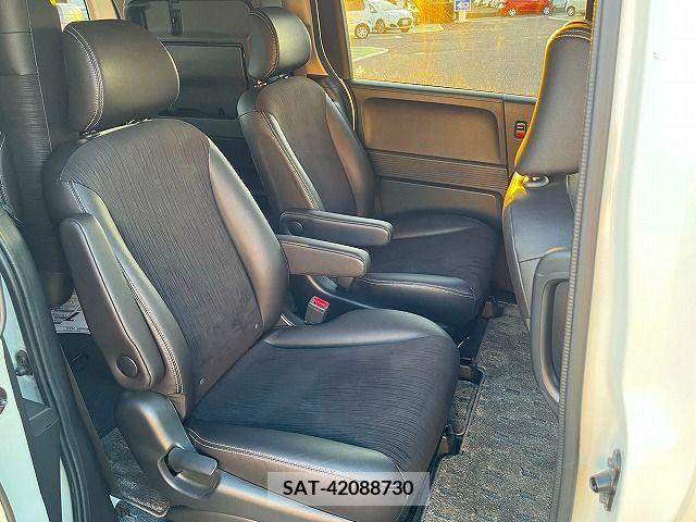 Honda FREED 2014-06 270325-3