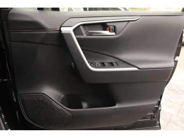 Toyota RAV4 2019-06 9603-16