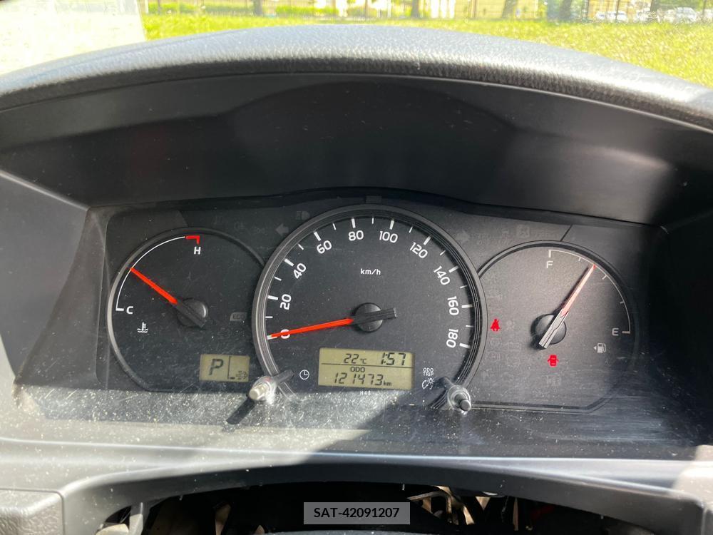 Toyota HIACE VAN 2017-01 258463-14