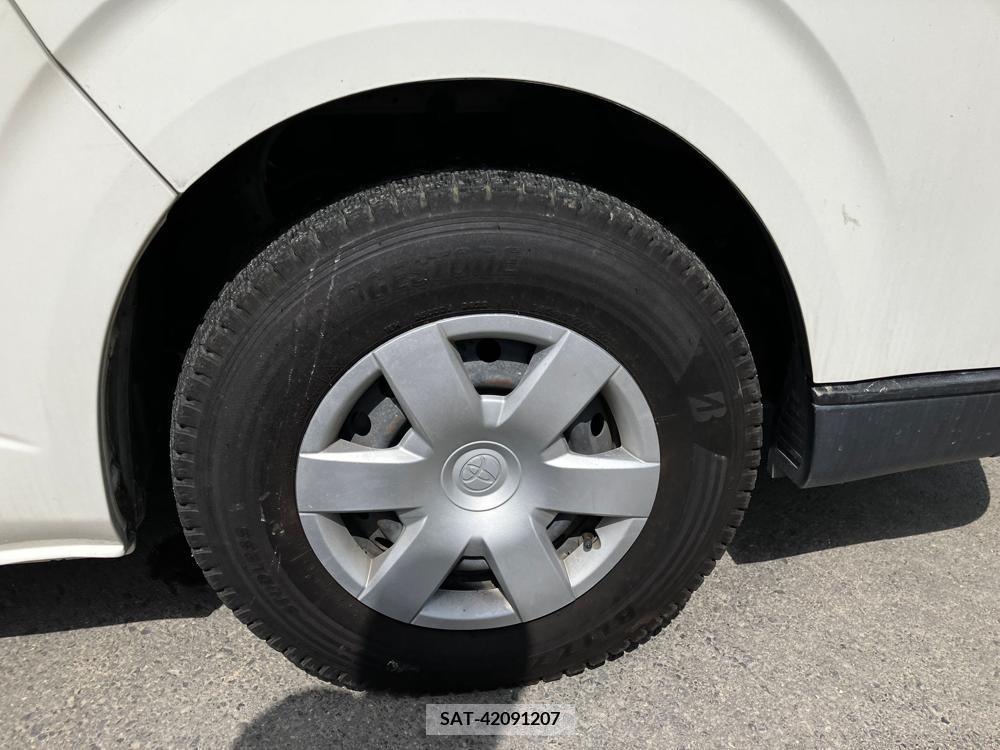 Toyota HIACE VAN 2017-01 258463-31