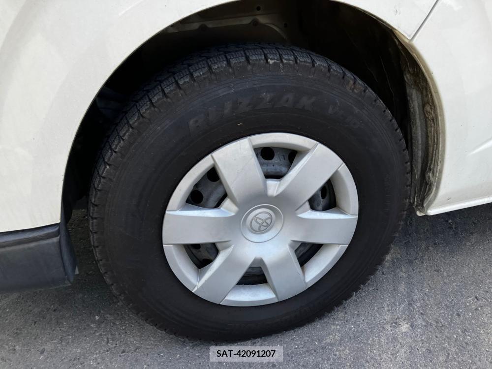 Toyota HIACE VAN 2017-01 258463-33