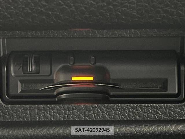 Nissan X-TRAIL 2013-02 226047-5