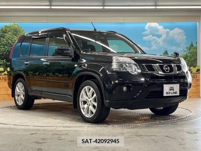 Nissan X-TRAIL 2013-02 226047-16