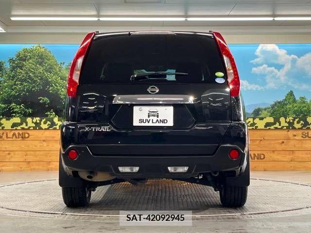Nissan X-TRAIL 2013-02 226047-15