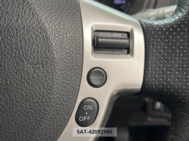 Nissan X-TRAIL 2013-02 226047-6