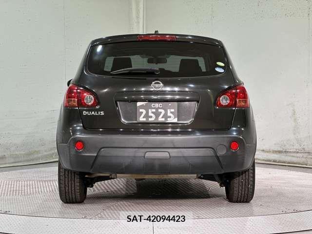 Nissan DUALIS 2010-04 268036-9
