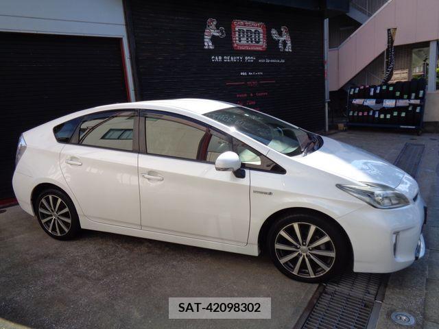 Toyota PRIUS 2013-10 378682-7