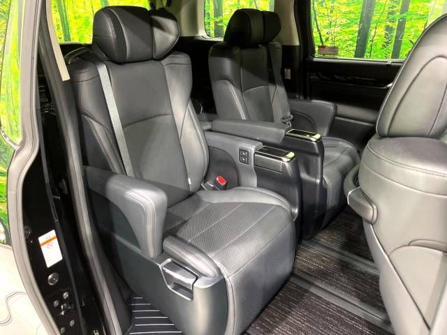 Toyota ALPHARD 2021-08 186749-9