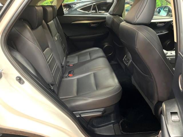 Lexus NX 2017-11 191814-9