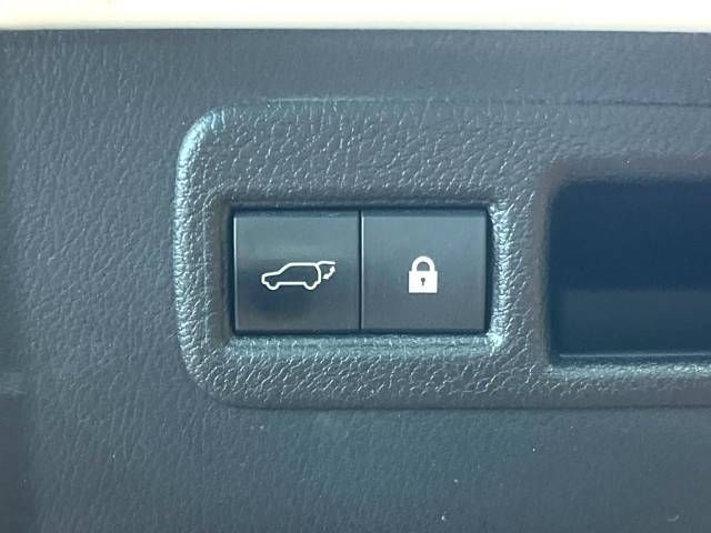Lexus NX 2017-11 191814-5