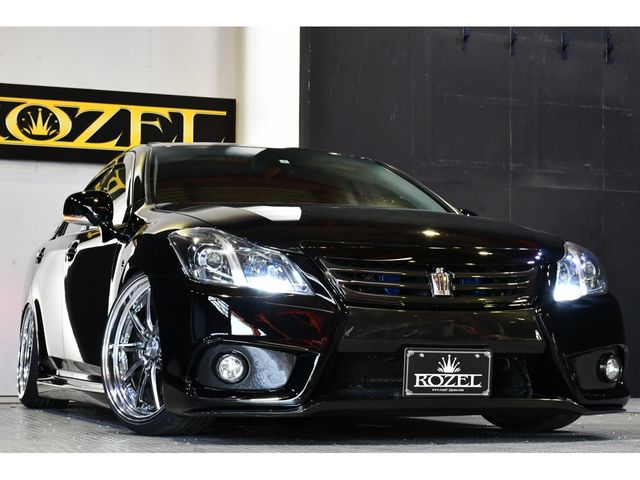 Toyota CROWN SEDAN 2010-09 5859-4