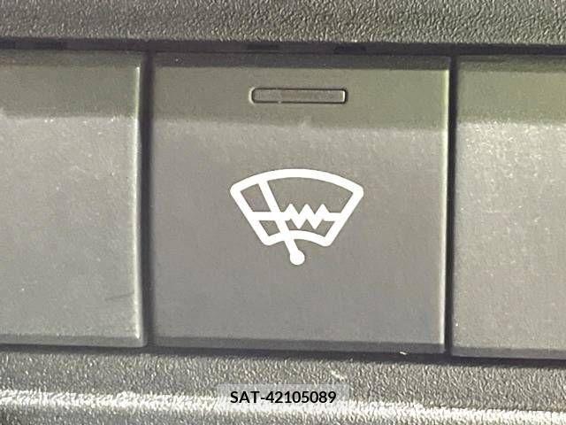 Toyota YARIS 2023-02 313251-2