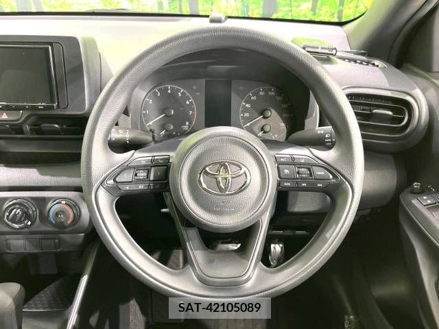 Toyota YARIS 2023-02 313251-11