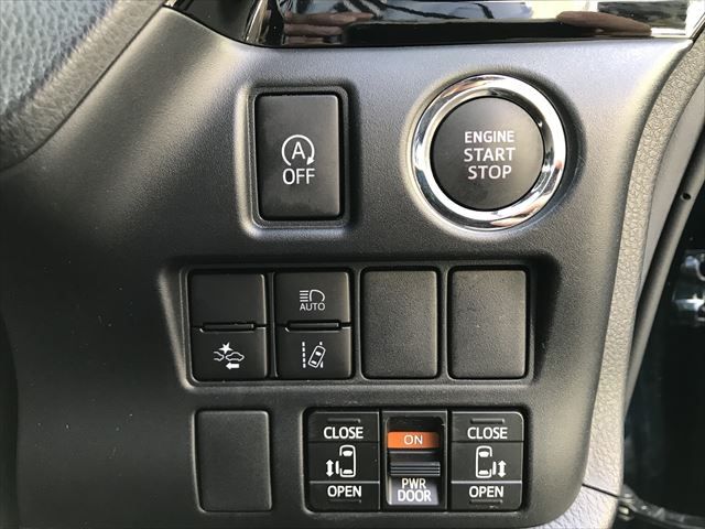 Toyota VOXY 2020-09 13398-25
