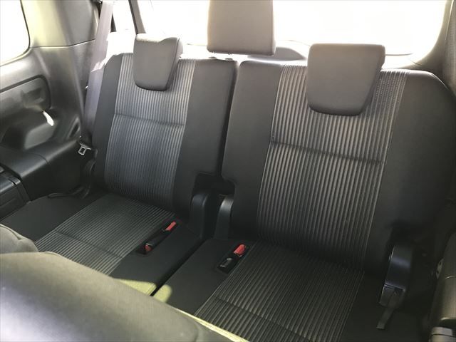 Toyota VOXY 2020-09 13398-14