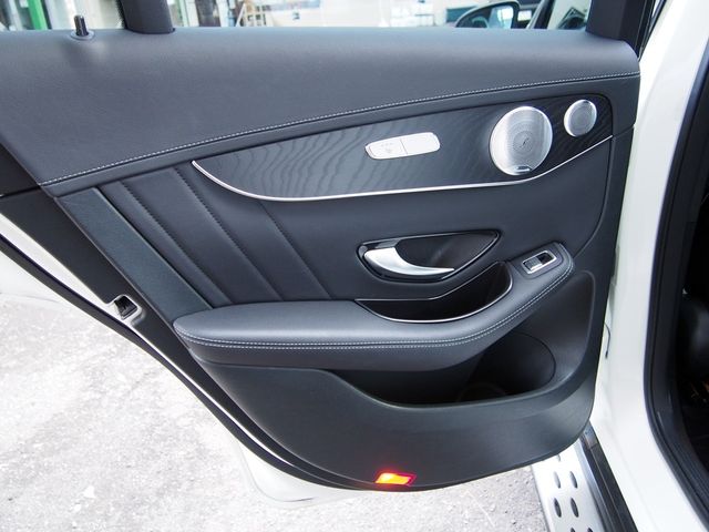 Amg C-CLASS 2018-05 191784-10