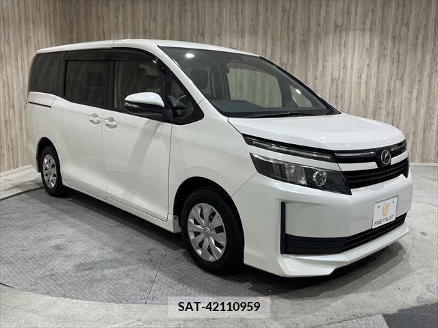 Toyota VOXY 2014-09 371638-14
