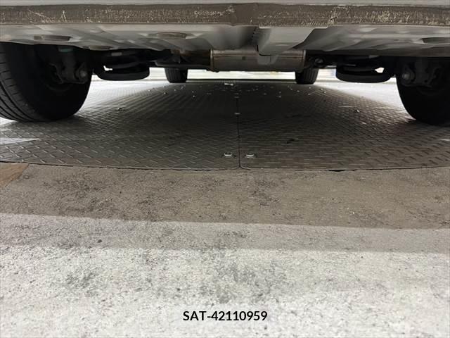 Toyota VOXY 2014-09 371638-29