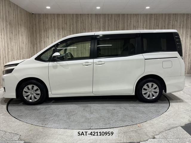 Toyota VOXY 2014-09 371638-19