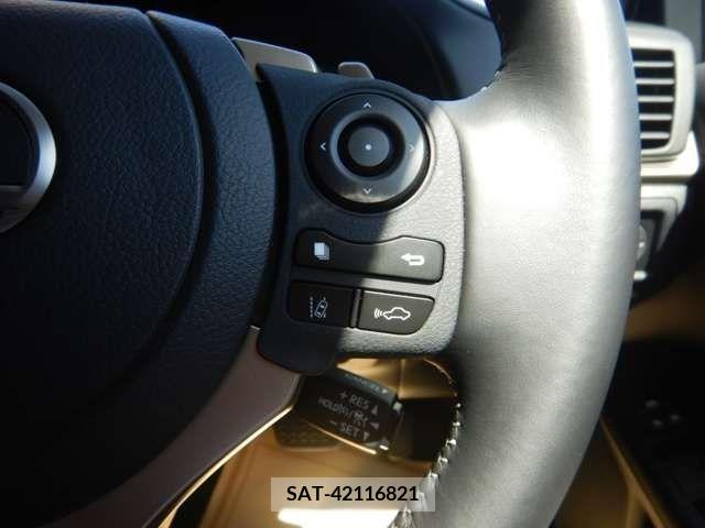 Lexus CT 2022-10 353926-15