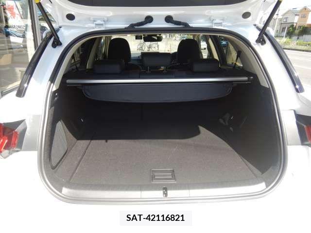 Lexus CT 2022-10 353926-27