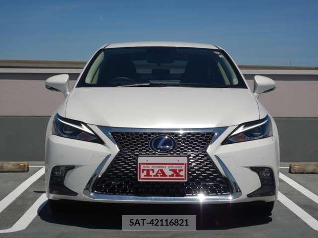 Lexus CT 2022-10 353926-3