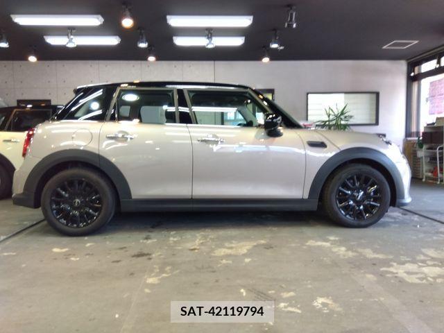 Bmw MINI 2023-09 363759-3