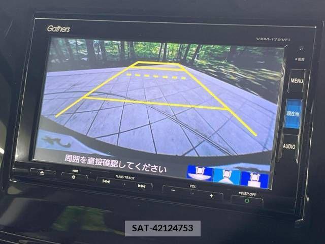 Honda STEP WGN 2017-08 324684-4