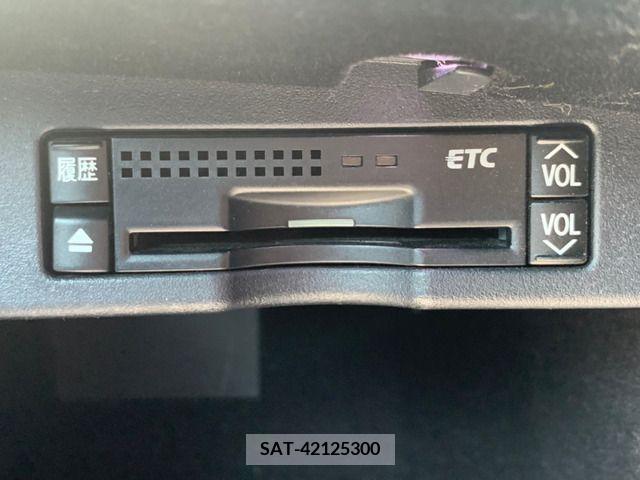 Lexus IS 2010-01 200211-6
