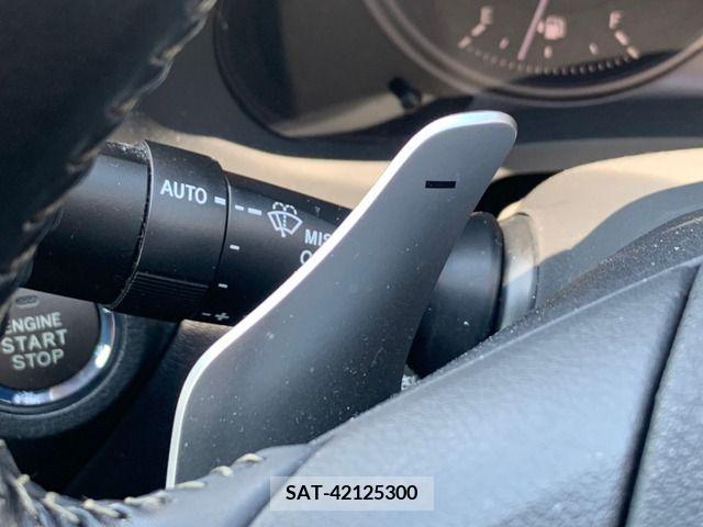 Lexus IS 2010-01 200211-10