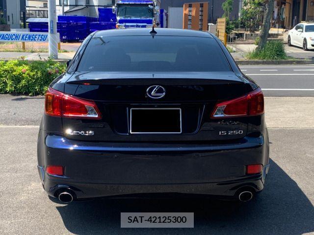 Lexus IS 2010-01 200211-15