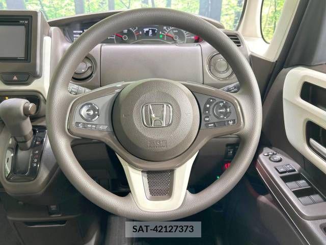 Honda N BOX 2022-03 381412-11