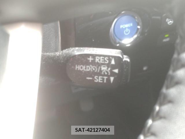 Toyota PRIUS 2016-06 282299-15