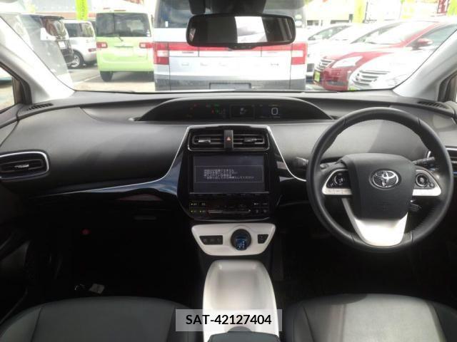 Toyota PRIUS 2016-06 282299-2