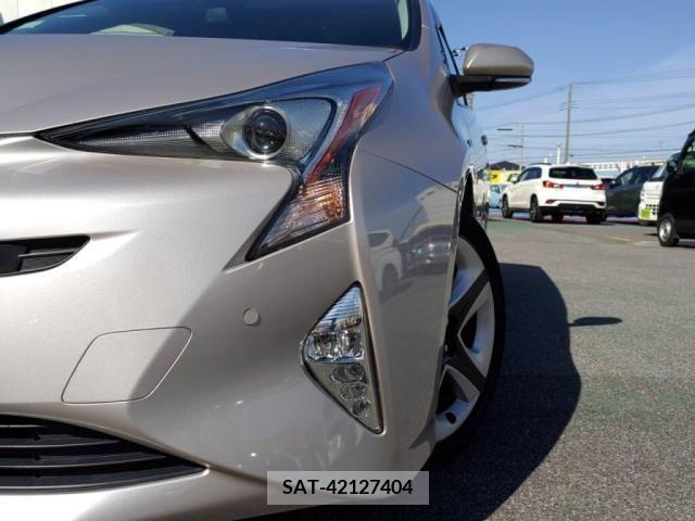 Toyota PRIUS 2016-06 282299-10