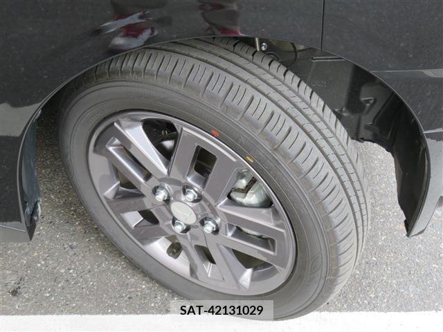 Mitsubishi DELICA MINI 2024-02 296536-6