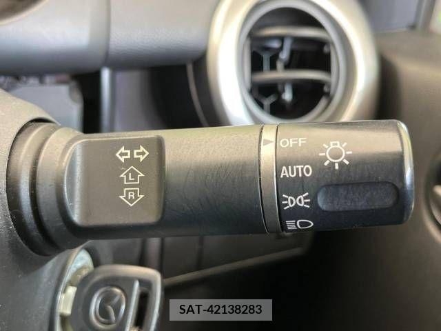 Mazda DEMIO 2009-10 359387-7